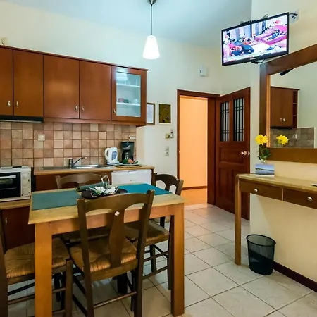 Inn Akroyali Seafront Retreat - Charming Longa